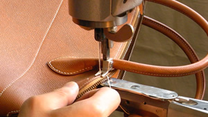 イメージ：バッグ修理