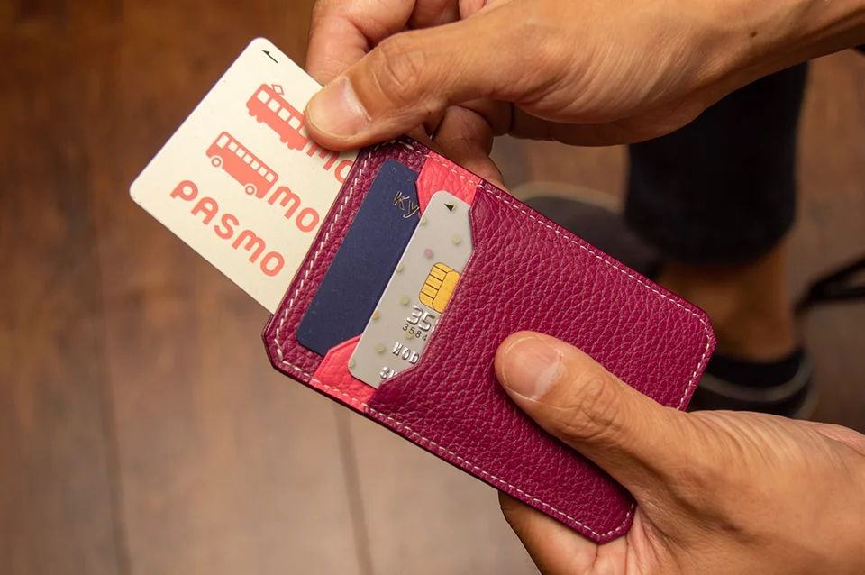 オーダーメイドのカードケース